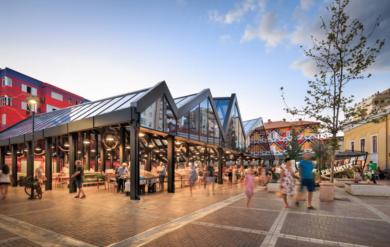 Tirana De Telegraaf Pazari I Ri 2