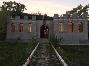 Muzeu I Kastrioteve Esterno