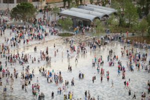 Piazza Scanderbeg Tirana Albania 5