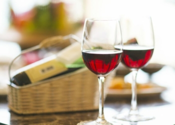 Vino Albania Paese Delle Aquile