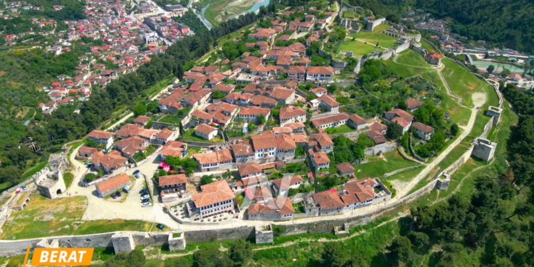 Castello Di Berat dall'alto